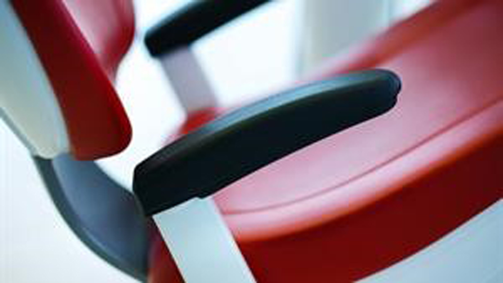 پلی یورتان خودپوسته در دسته صندلی